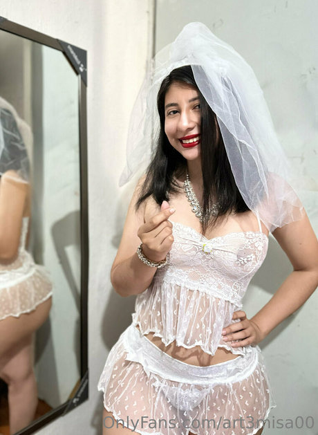 Art3misa00 nudes actress pic