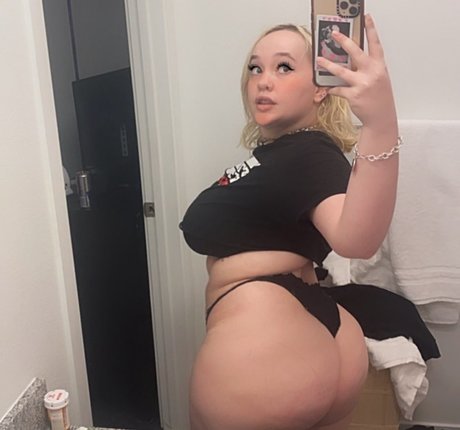 bunnygorll xxx pornstar img