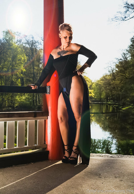 famez de star erotic images