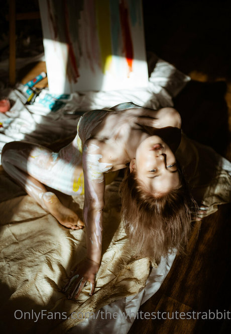 whiterrabbit hot pornstar pictures