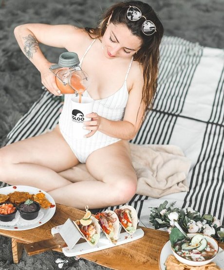 Roxane ASMR model nice image