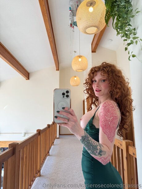 katierosecoloredglasses pornographic actress image