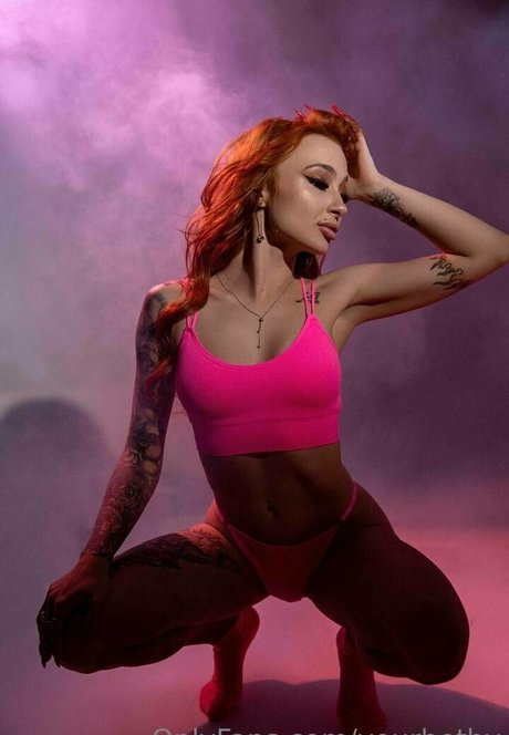 yourbethy exclusive actress pics