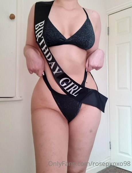 rosepxoxo98 star nudes pic