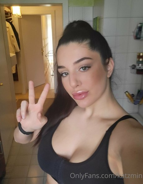 beautiful babe onlyfans free porn photos