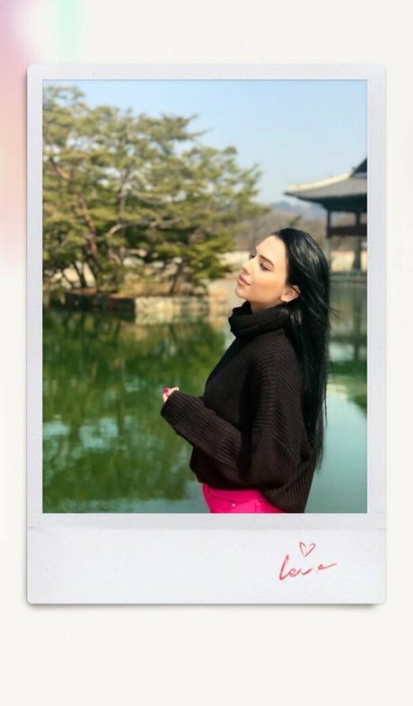 devils bride model adult img