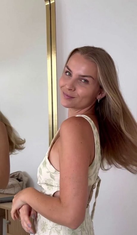 teen shower onlyfans sexy naked pictures