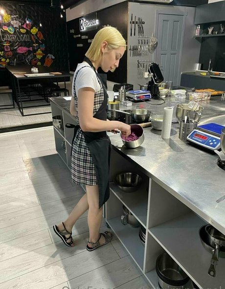 kira kitsune pornstar nude gallery