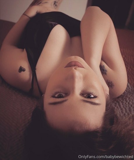 babybewitched pretty actress image