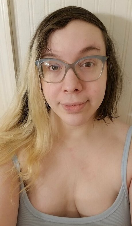 nekoarc model naked pic