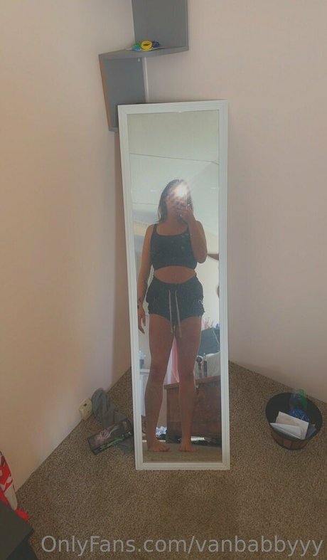 vanbabbyyy model free pics