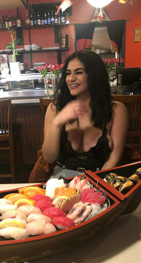 vvithoutshame model free pics