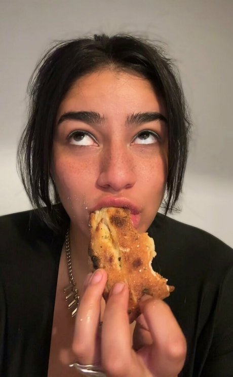 vvithoutshame best pornstar img