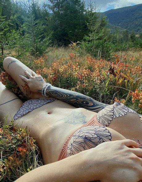 deli eva pornstar perfect img