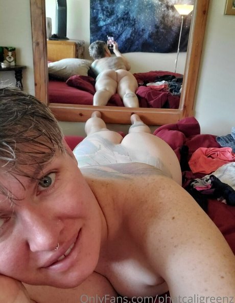 phatcaligreenz erotic model pictures