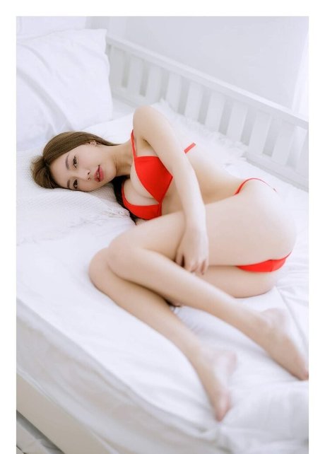 Champ Emmita pornstar pretty picture