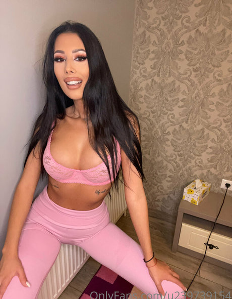 elektracox hot star image