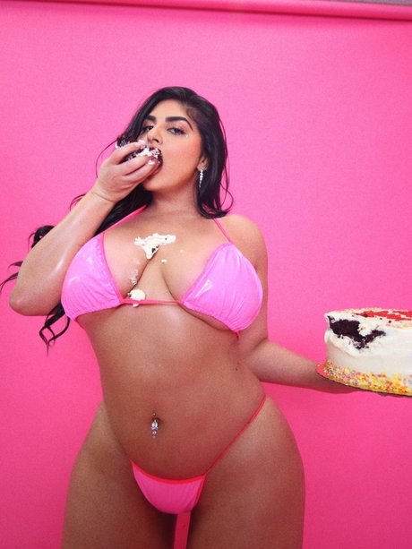 Sahar sexy star picture
