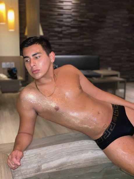_Alejo Nando_ pornstar nude img