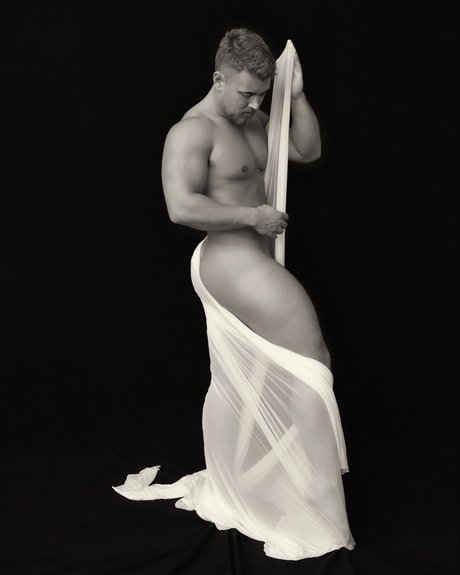 TheAlaskanThor exclusive model galleries