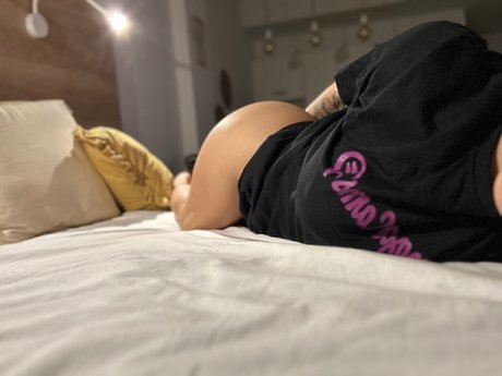 Peony Mar VIP nude star pic