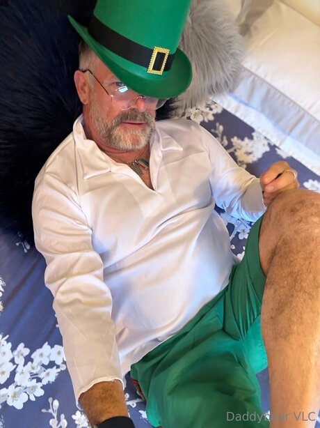 Daddy bear naked actress photos
