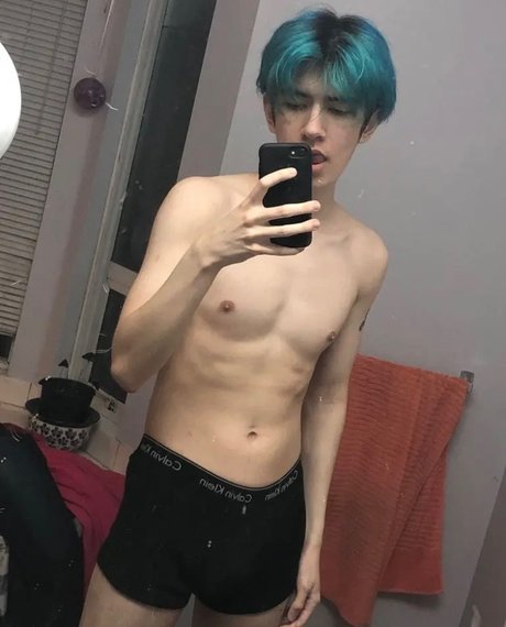 Pluto Boy sex star img