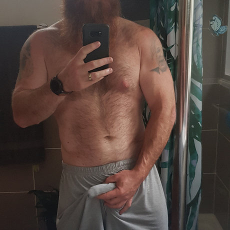 Dad Having Fun naked star pic