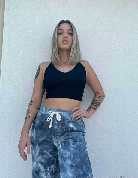 liv p beautiful model gallery