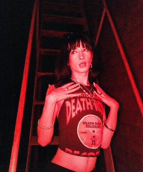 Cherry Darling model beautiful pics