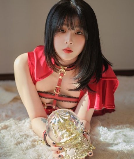 Jang Joo model hot images