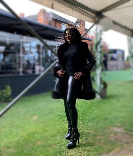 mslorraineldn star perfect pic