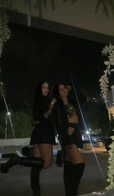 andreaa11g xxx star archive