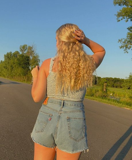 Anya Marie erotic actress picture