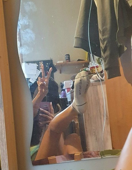 hope feet nudes actress img