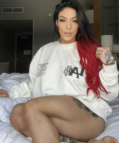 Kayla Rossi nude pornstar img