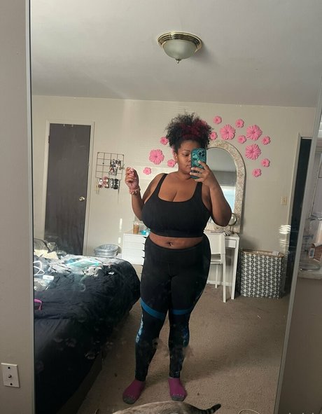 moodybb pornstar hot photos