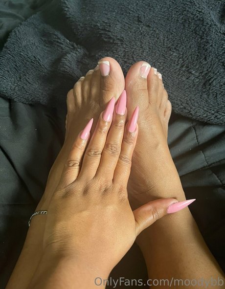 curvy asian onlyfans art nude pictures