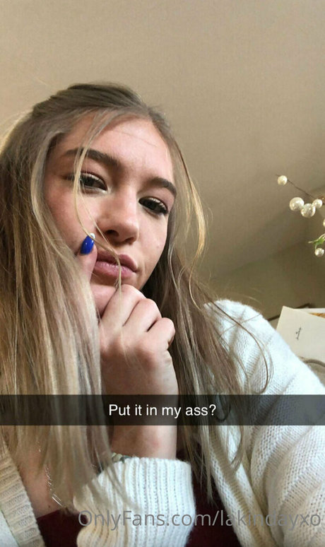 LakinDayXO naked star galleries