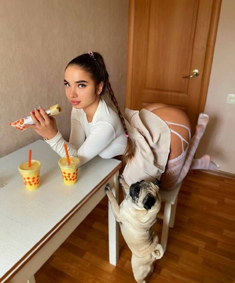 tiynmay adult star image