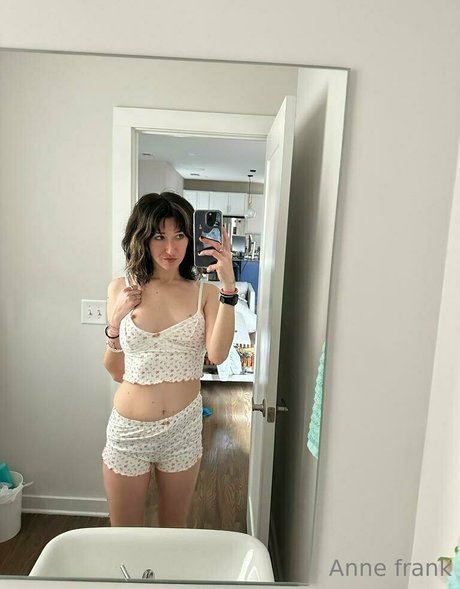 lil ann3frank high quality pornstar img