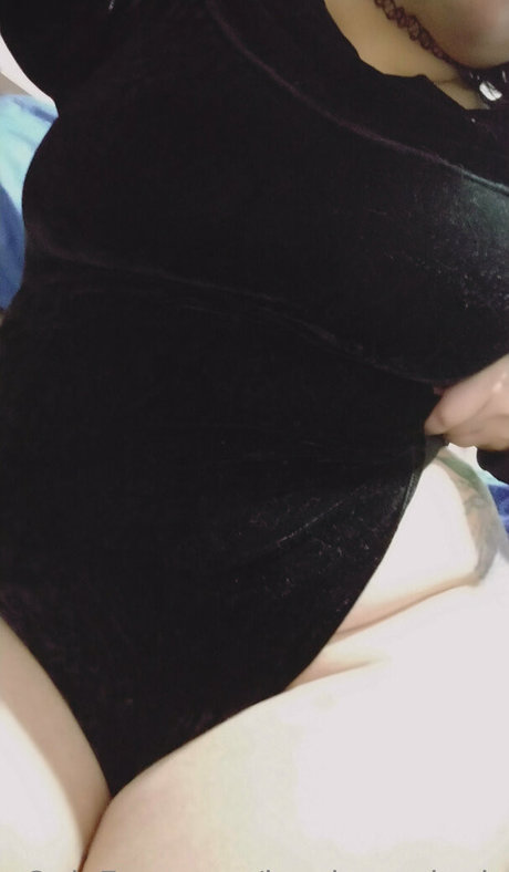 lycalopex ignis erotic model pic