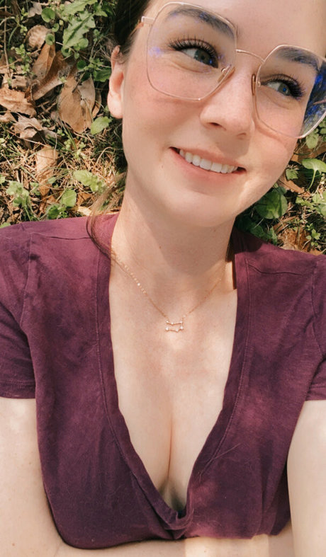 embertay star adult pic