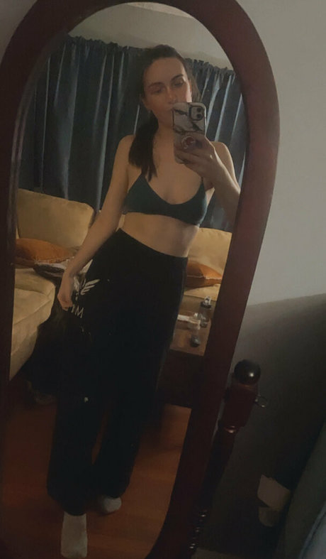 embertay model free img