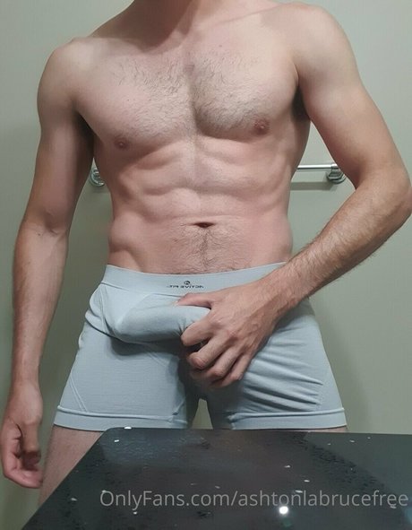 ashtonlabrucefree model hot photos