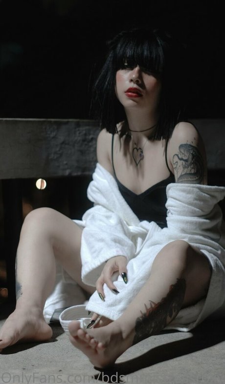 bdsmmistressroxy pornstar sexy pics