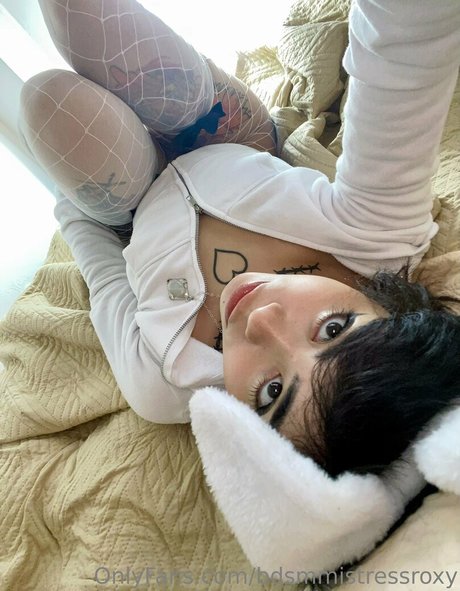 ebony fingering onlyfans top gallery