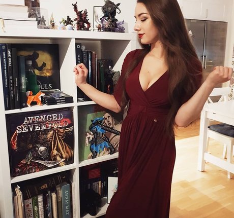 Miss Mikkaa profile image