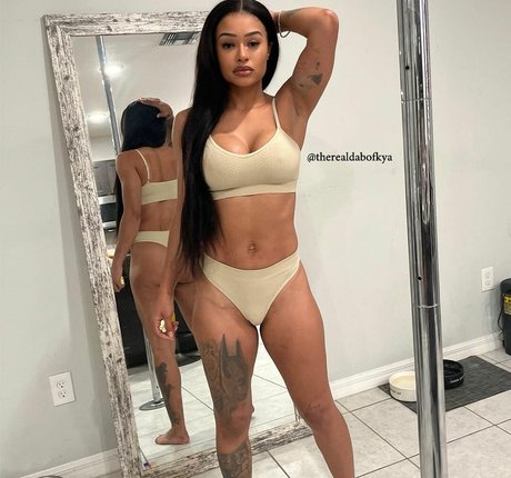 Dabofkya model nude archive