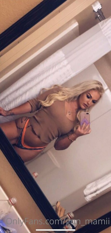 gun mamii sexy model pictures